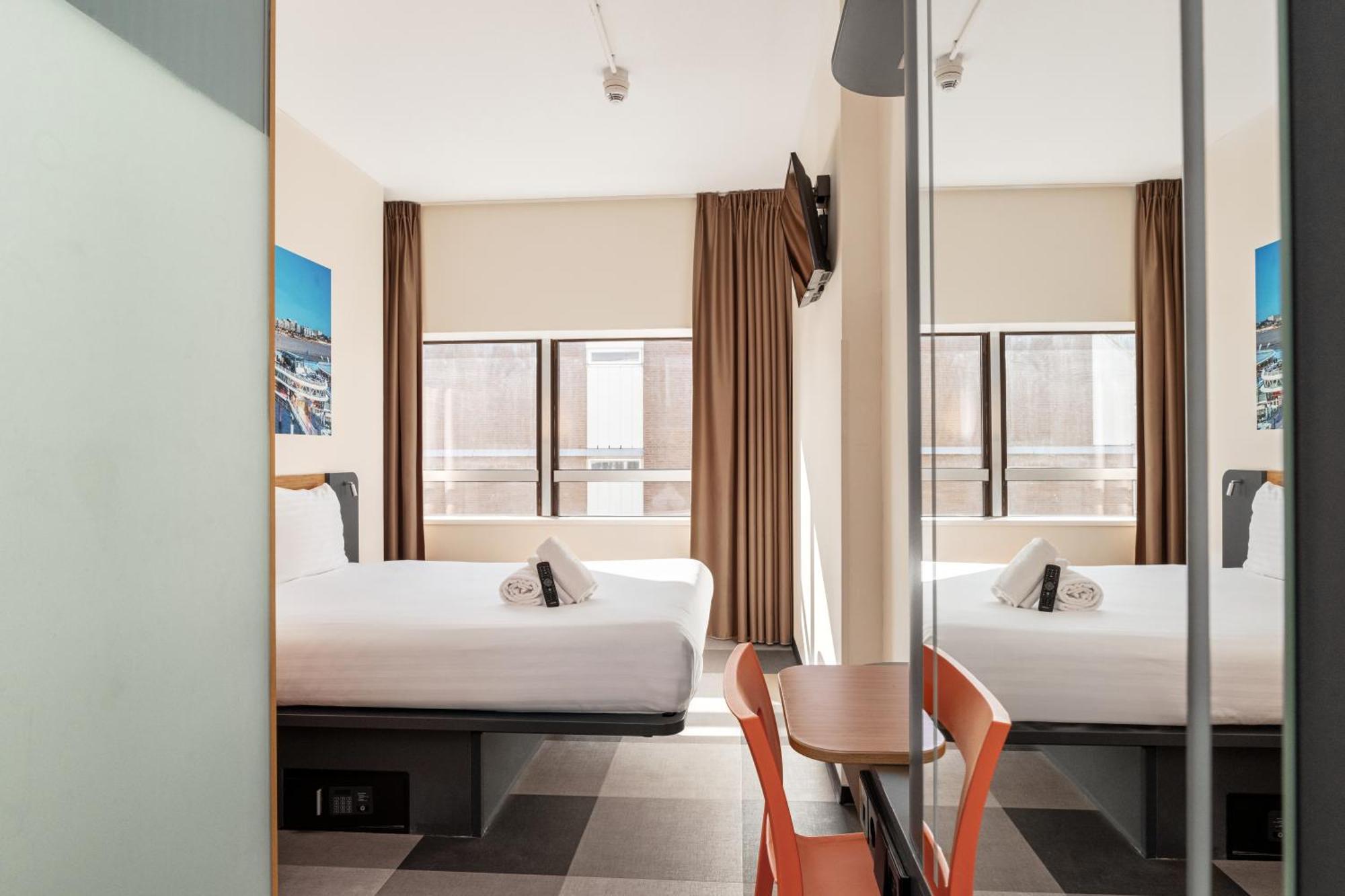 Easyhotel Scheveningen Den Haag