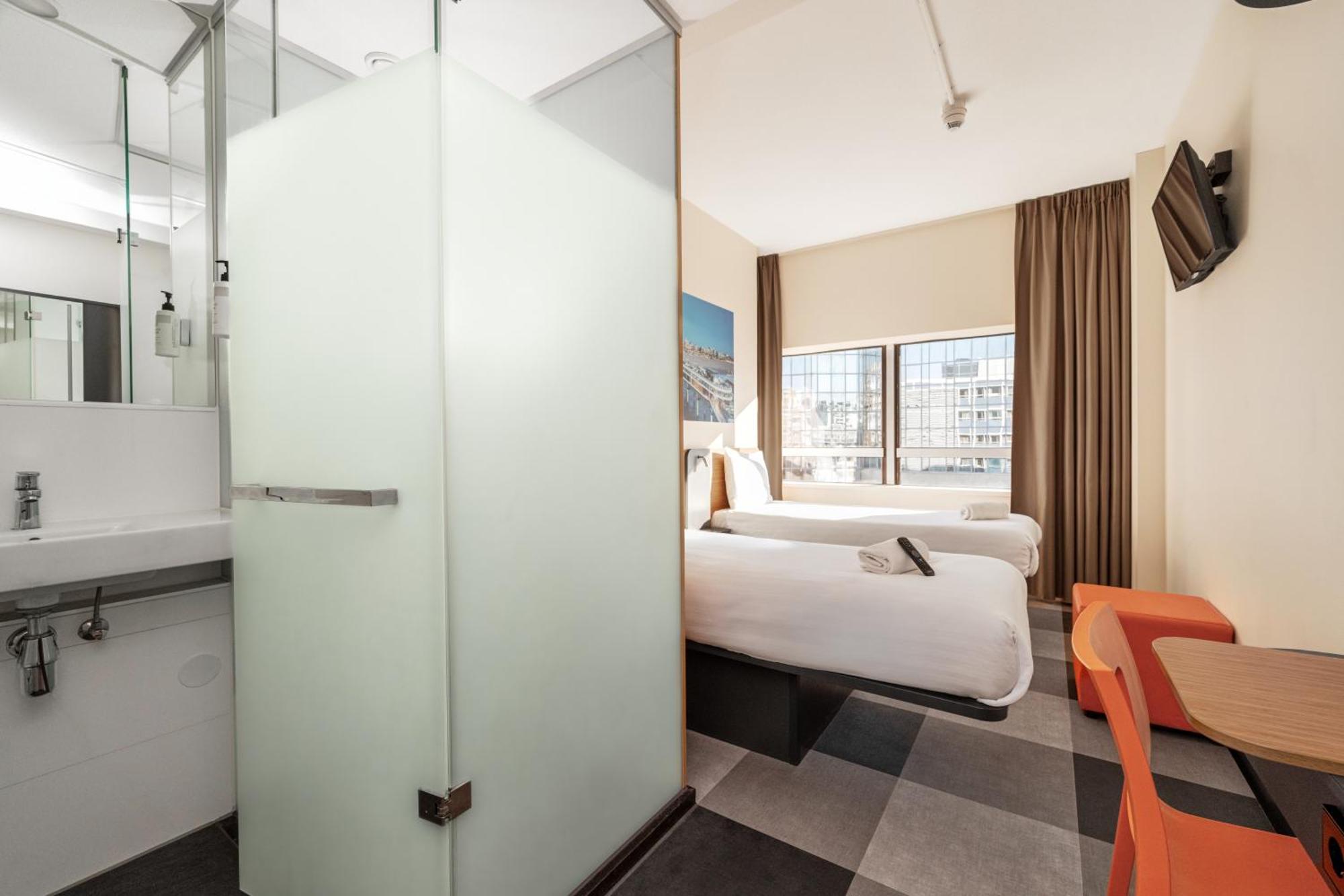 Easyhotel Scheveningen Hotel