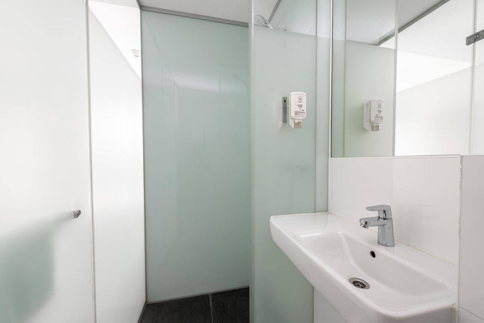 Easyhotel Scheveningen Hotel 2*